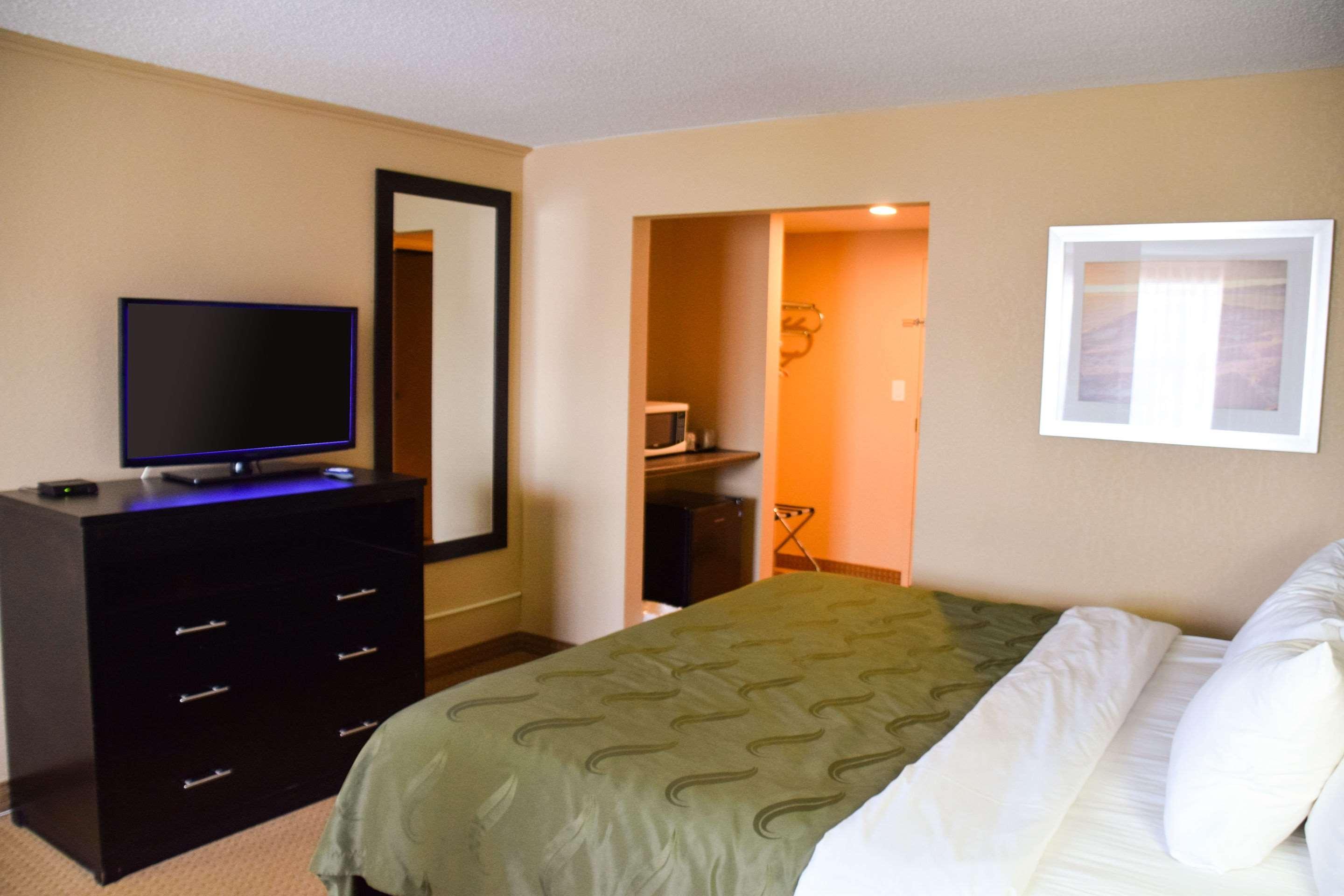 Quality Inn بريسبريدج المظهر الخارجي الصورة